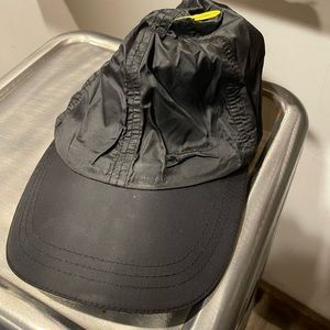 Slazenger Metallic Black Cap Hat with zip pocket, One Size